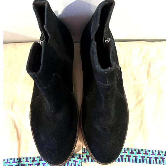 Clarks Black Suede Wedge Boots - Size 7.5 - Picture 7 of 7